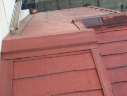 屋根葺き替え前