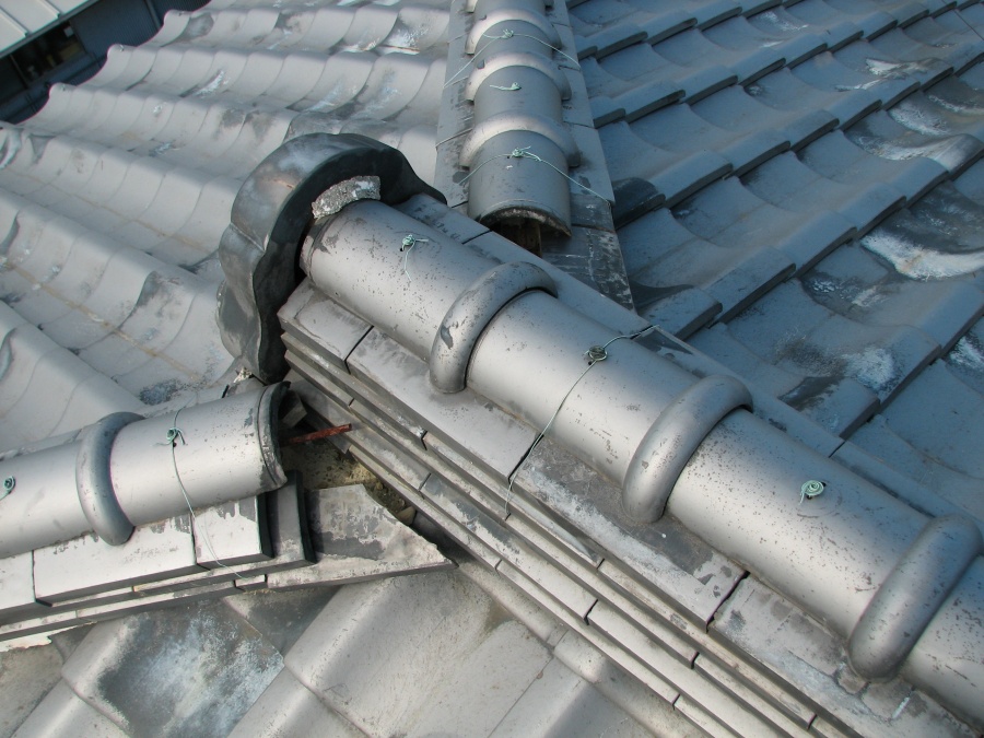 かんむり瓦　BEFORE