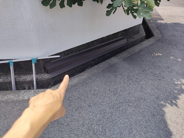和歌山市でガルバリウム鋼板を使って雨水の侵入を防ぎます