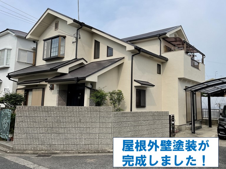 和歌山市で屋根外壁塗装後、付帯部を丁寧に塗装していきます