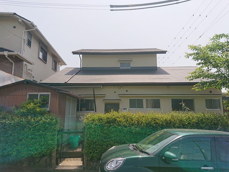 和歌山市で屋根葺き替え工事をおこないました