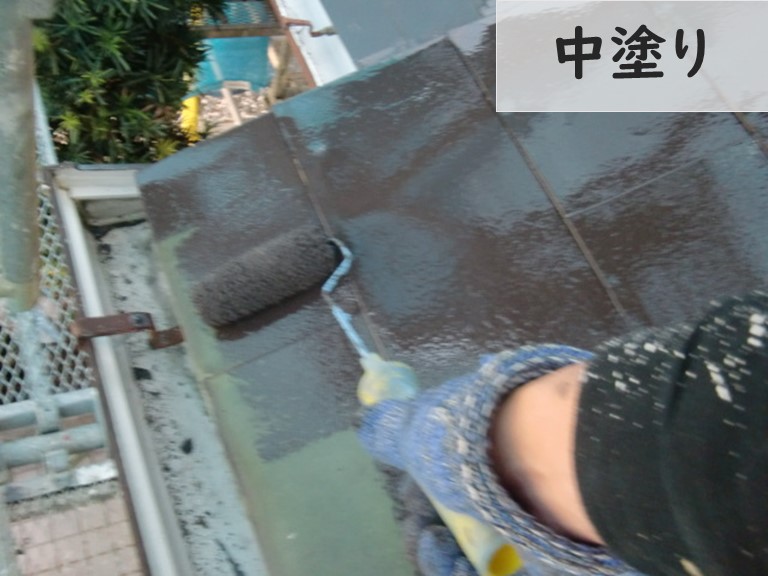 和歌山市で金属屋根も塗装します